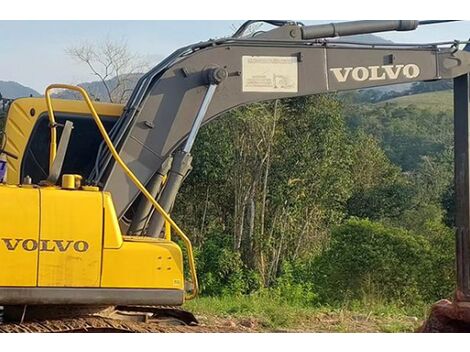 Locação de Escavadeira Hidráulica Volvo 14 Toneladas em Barra do Una