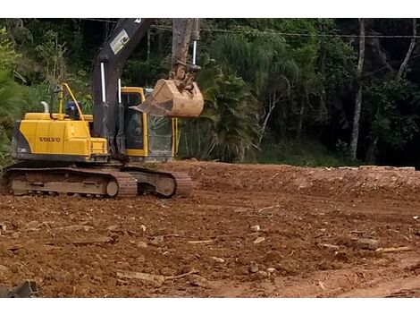 Especializada em Terraplanagem em Santa Rita do Ribeira